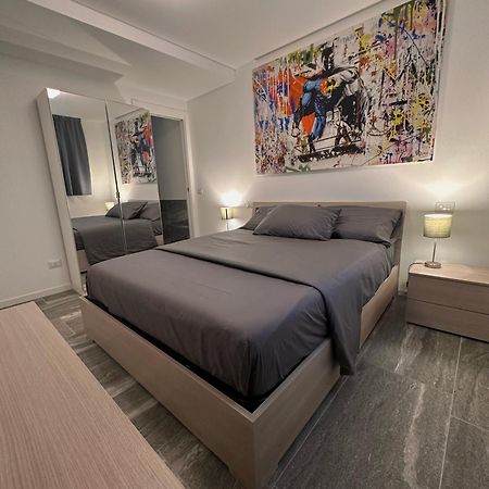 Essential Apartment Sesto San Giovanni Bagian luar foto