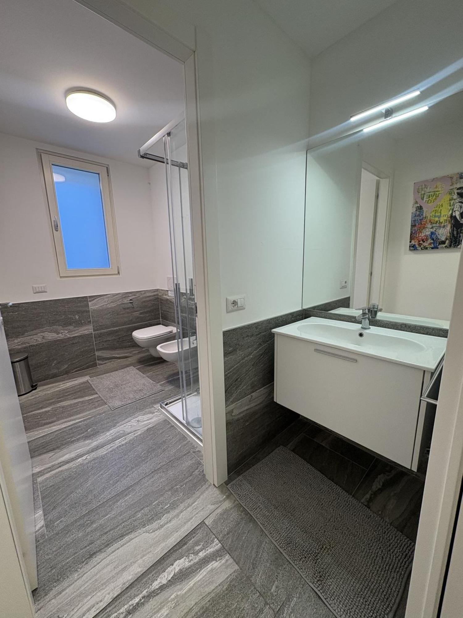 Essential Apartment Sesto San Giovanni Bagian luar foto