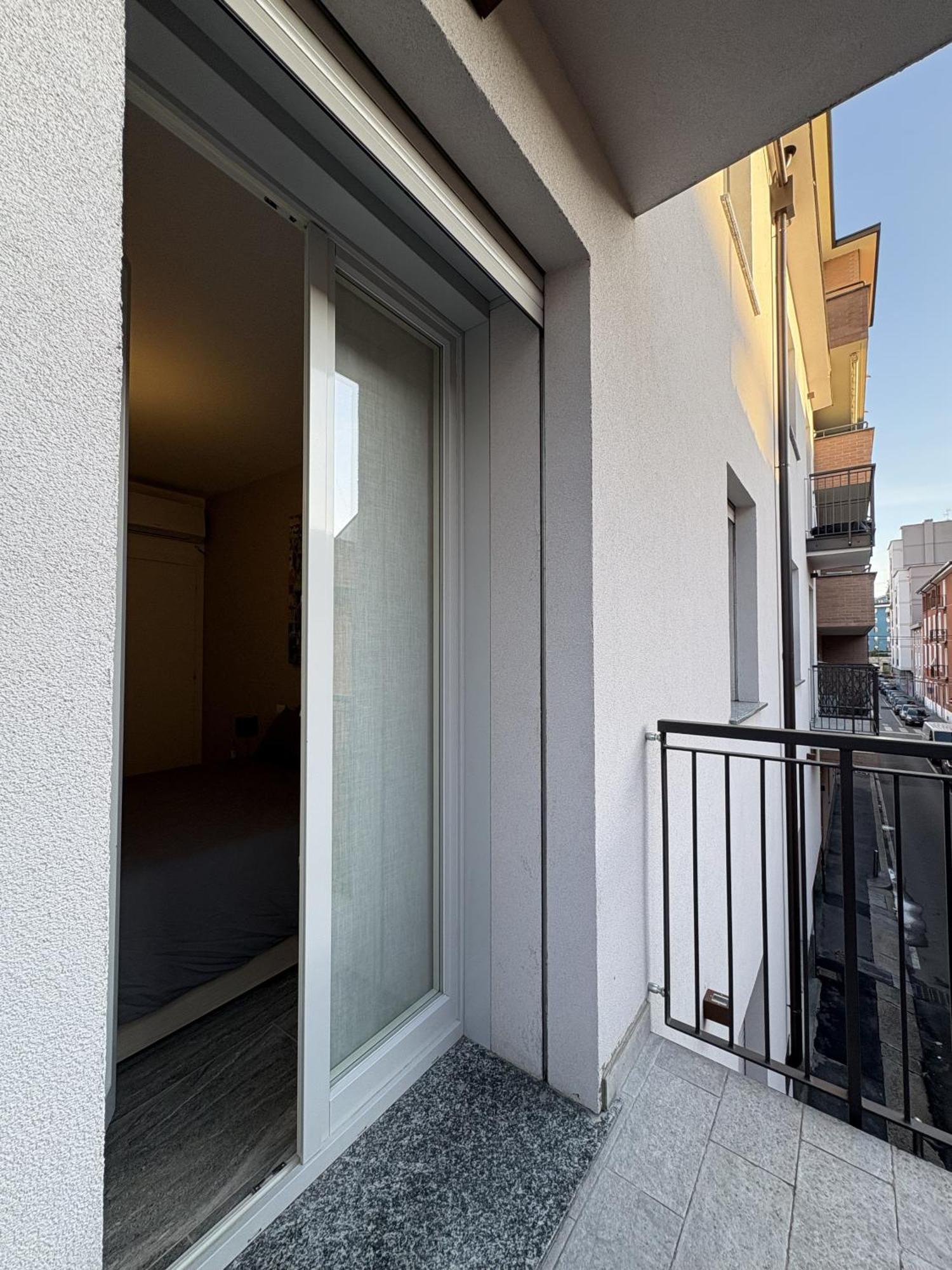 Essential Apartment Sesto San Giovanni Bagian luar foto