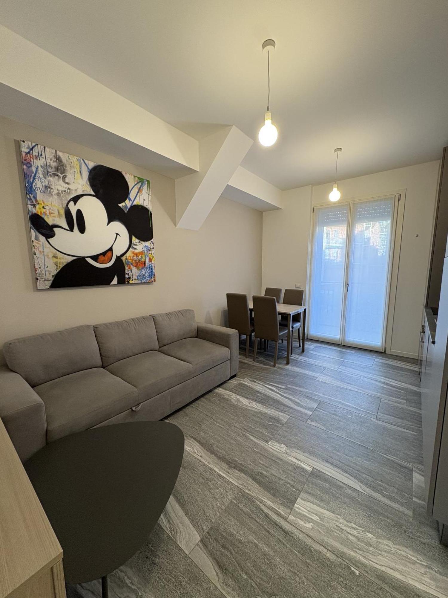 Essential Apartment Sesto San Giovanni Bagian luar foto