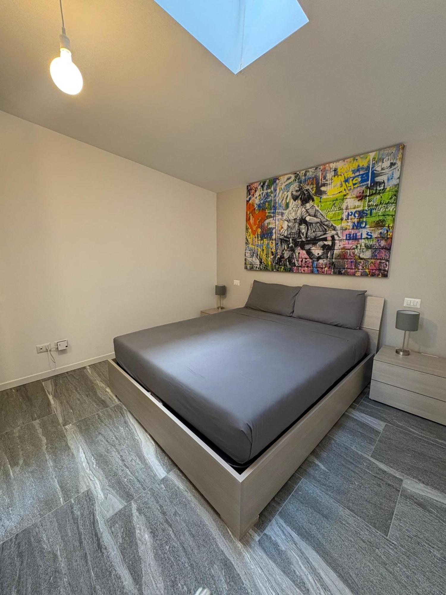 Essential Apartment Sesto San Giovanni Bagian luar foto